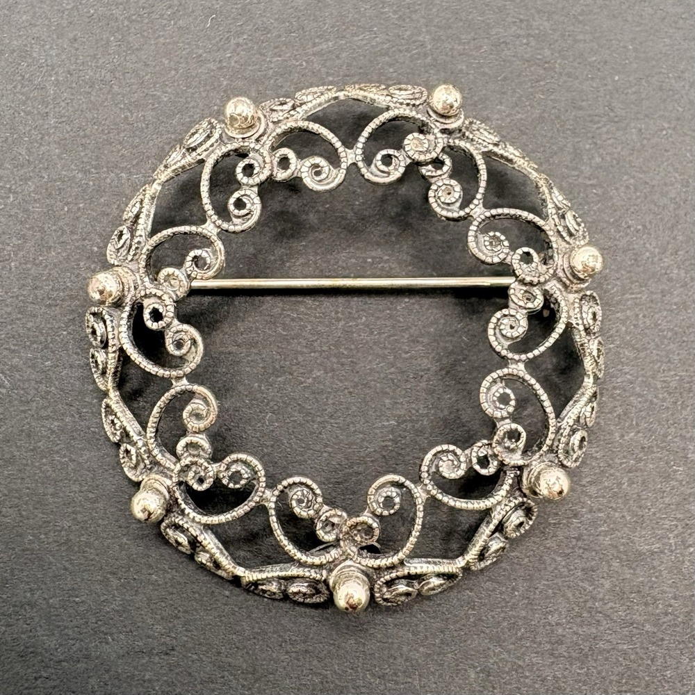 Vintage Beau Sterling Silver Circle Filigree Brooch Scroll‎ Ornate 1.5"